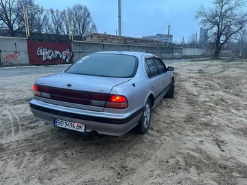 Авто Nissan Maxima 1995 № 8256667