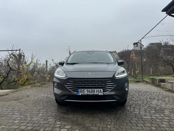 Авто Ford Kuga 2023 № 8256680
