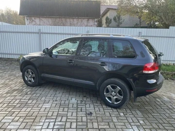 Авто Volkswagen Touareg 2004 № 8256725