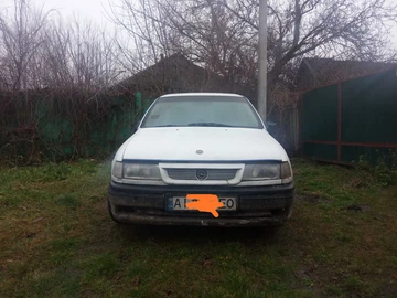 Авто Opel Vectra 1992 № 8256741