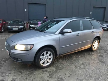 Авто Volvo V50 2007 № 8256764