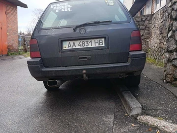 Авто Volkswagen Golf 1997 № 8257008