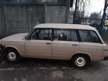 Авто ВАЗ 2104 1988 № 8257080