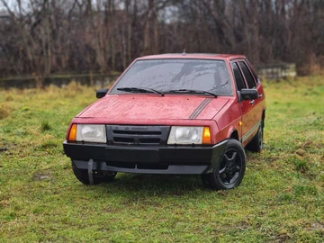 Авто ВАЗ 2109 1992 № 8257091