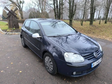 Авто Volkswagen Golf 2004 № 8257555