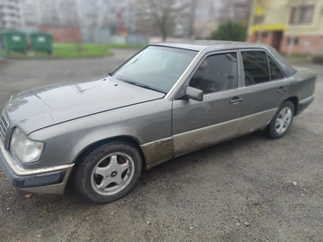 Авто Mercedes 230 1993 № 8257564