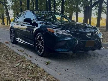 Авто Toyota Camry 2018 № 8257591