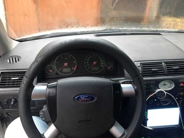 Авто Ford Mondeo 2002 № 8257604