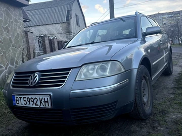 Авто Volkswagen Passat Hatchback 2002 № 8257615