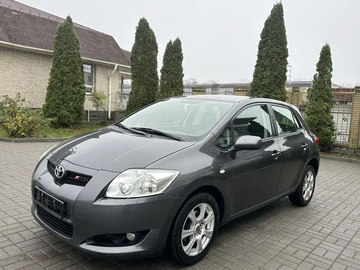 Авто Toyota Auris 2007 № 8257635