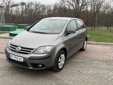 Авто Volkswagen Golf Plus 2007 № 8257729