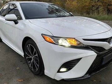 Авто Toyota Camry 2018 № 8257807
