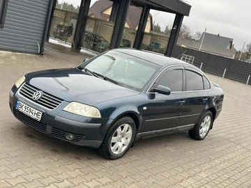 Авто Volkswagen Passat Sedan 2003 № 8257815