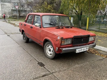 Авто ВАЗ 2107 1987 № 8257839