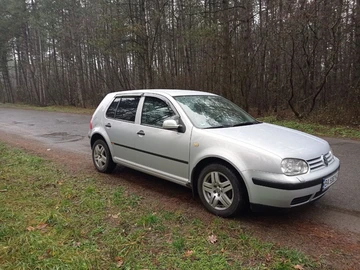 Авто Volkswagen Golf 1998 № 8258073