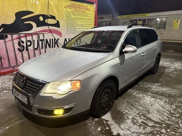 Авто Volkswagen Passat Variant 2006 № 8258098