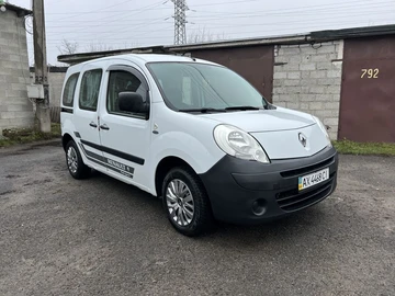 Авто Renault Kangoo Passenger 2012 № 8258113