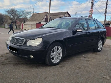 Авто Mercedes 220 2004 № 8258117