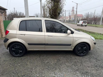 Авто Hyundai Getz 2008 № 8258400
