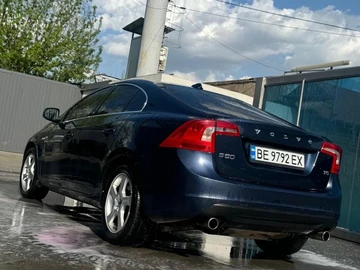 Авто Volvo S60 2012 № 8258435