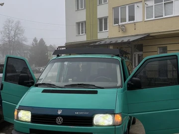 Авто Volkswagen Transporter 1997 № 8258416