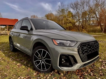 Авто Audi Q5 2022 № 8258464