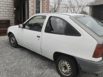 Авто Opel Kadett 1988 № 8258557