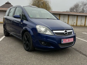 Авто Opel Zafira 2010 № 8258601