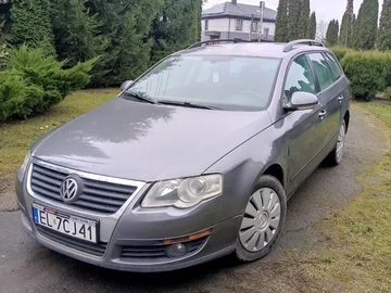 Авто Volkswagen Passat Variant 2005 № 8258692