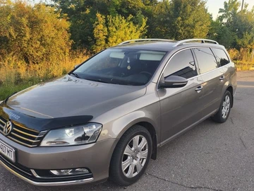 Авто Volkswagen Passat Variant 2011 № 8258696