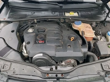 Авто Volkswagen Passat Variant 2001 № 8258705