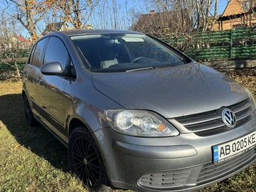 Авто Volkswagen Golf Plus 2005 № 8259066