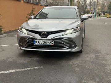 Авто Toyota Camry 2018 № 8259138