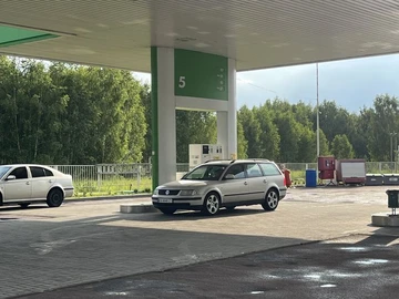 Авто Volkswagen Passat Variant 1997 № 8259173