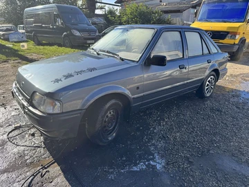 Авто Ford Escort 1990 № 8259218