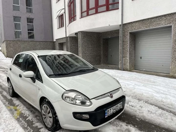 Авто Fiat Grande Punto 2013 № 8259222