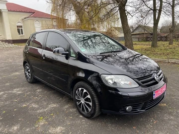 Авто Volkswagen Golf Plus 2007 № 8259245