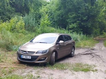 Авто Opel Astra 2013 № 8259309