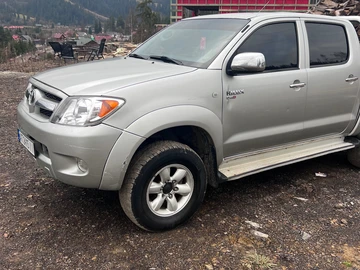 Авто Toyota Hilux Pick Up 2006 № 8259338