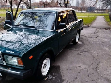 Авто ВАЗ 2107 2006 № 8259410