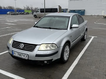 Авто Volkswagen Passat Sedan 2003 № 8259438