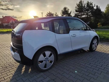 Авто BMW I3 2018 № 8259440