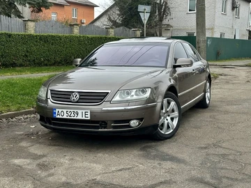 Авто Volkswagen Phaeton 2006 № 8259534