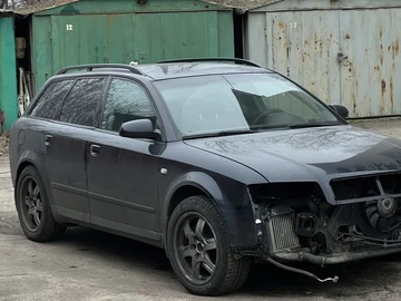 Авто Audi A4 2001 № 8259619