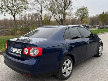Авто Volkswagen Jetta 2007 № 8259647