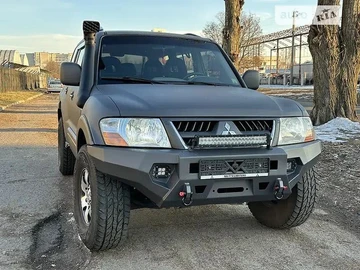 Авто Mitsubishi Pajero 2004 № 8259685