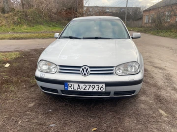 Авто Volkswagen Golf 1997 № 8259720