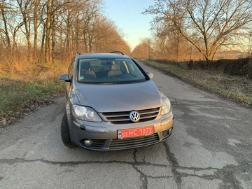 Авто Volkswagen Golf Plus 2008 № 8259783