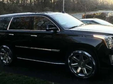 Авто Cadillac Escalade 2017 № 8259789