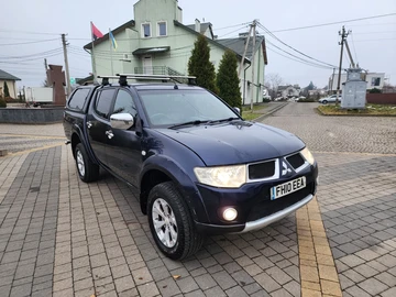 Авто Mitsubishi L 200 2010 № 8259834